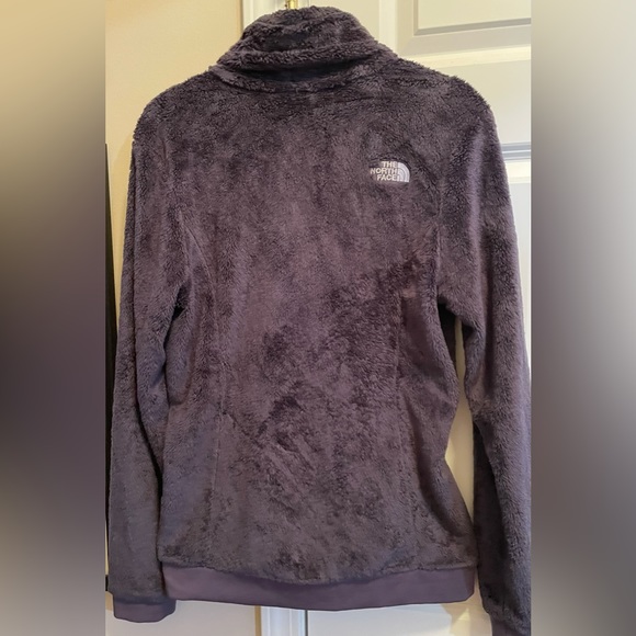 The North Face Women's Fleece Jacket. - Picture 6 of 8